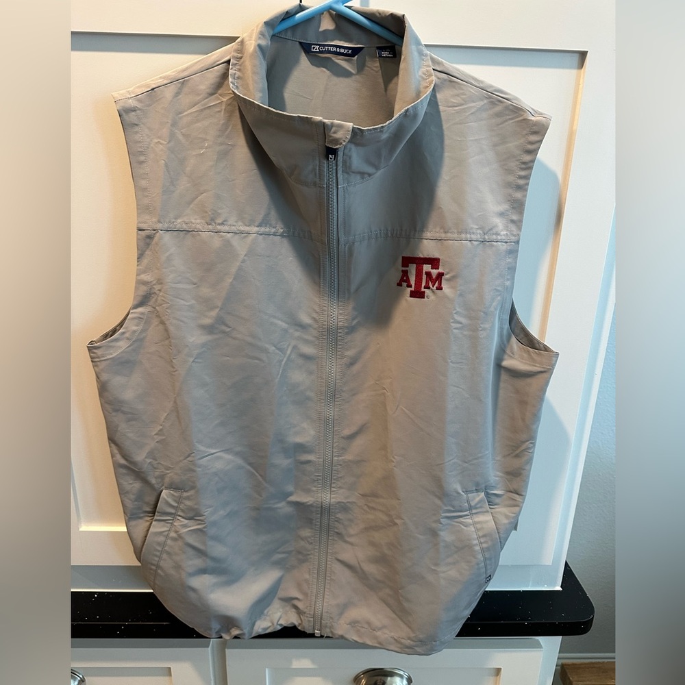 Cutter & Buck Texas A/M Embroidered Light Gray Polyester Jacket Size L‎